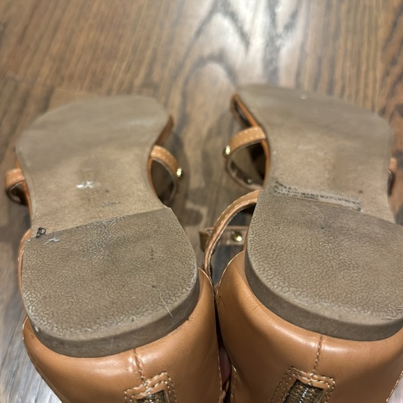 Women’s size 8.5 gladiator style sandal - Picture 4 of 4